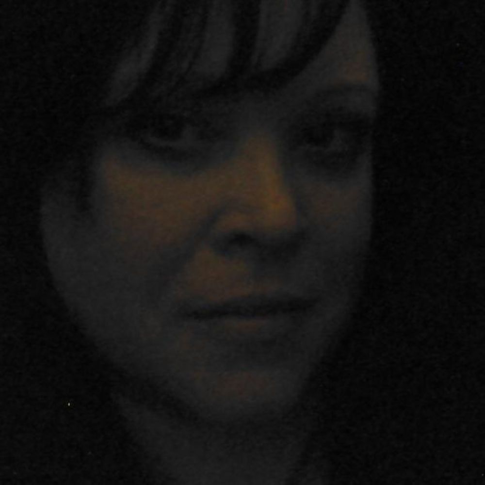 Meet your Posher, Dee